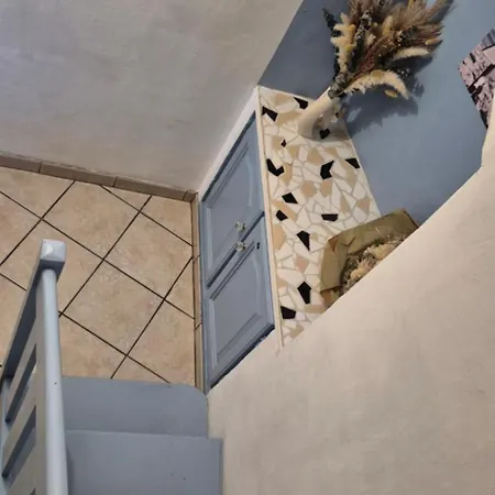 Superbe Duplex Climatisé, Wifi, Terrasse, Piscine *